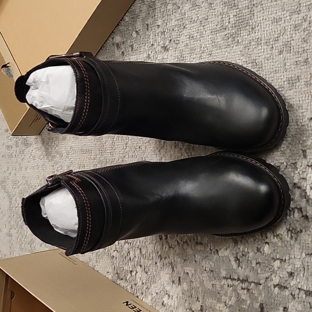 Woman's black leather booties